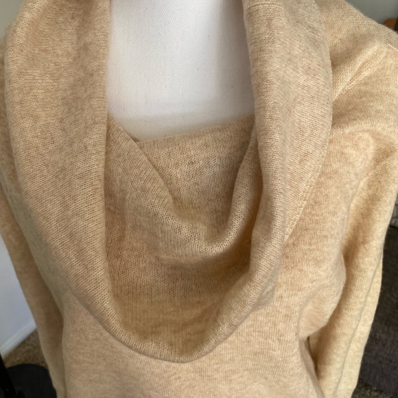Lusso Cowl Cashmere Sweater Large - Picture 3 of 6